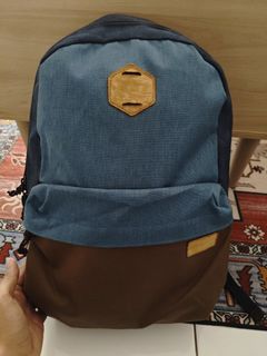 (Kategori: ) berada di . Dikirim oleh goldenlaris (ID iklan 1382574216, Gambar 1). Deskripsi: .