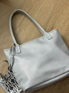 (Kategori: ) berada di . Dikirim oleh preloved.yumy (ID iklan 1382584630, Gambar 1). Deskripsi: .