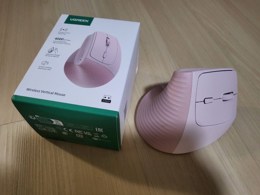 UGREEN Wireless Vertical Mouse - Pink