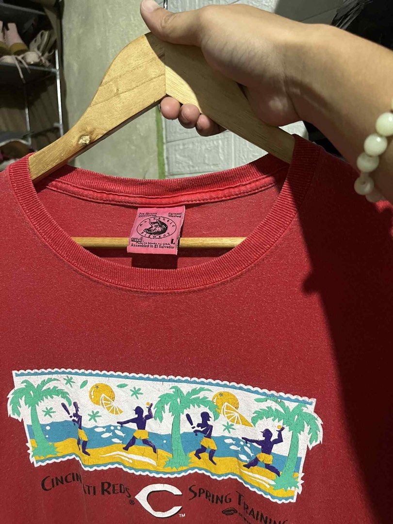 Vintage Dated 2001 Cincinnati Reds (Category: Tshirts & Polo Shirts ) located in Makati City. Submitted by for-keep (Listing ID 1382504658, Image 3). Description: .