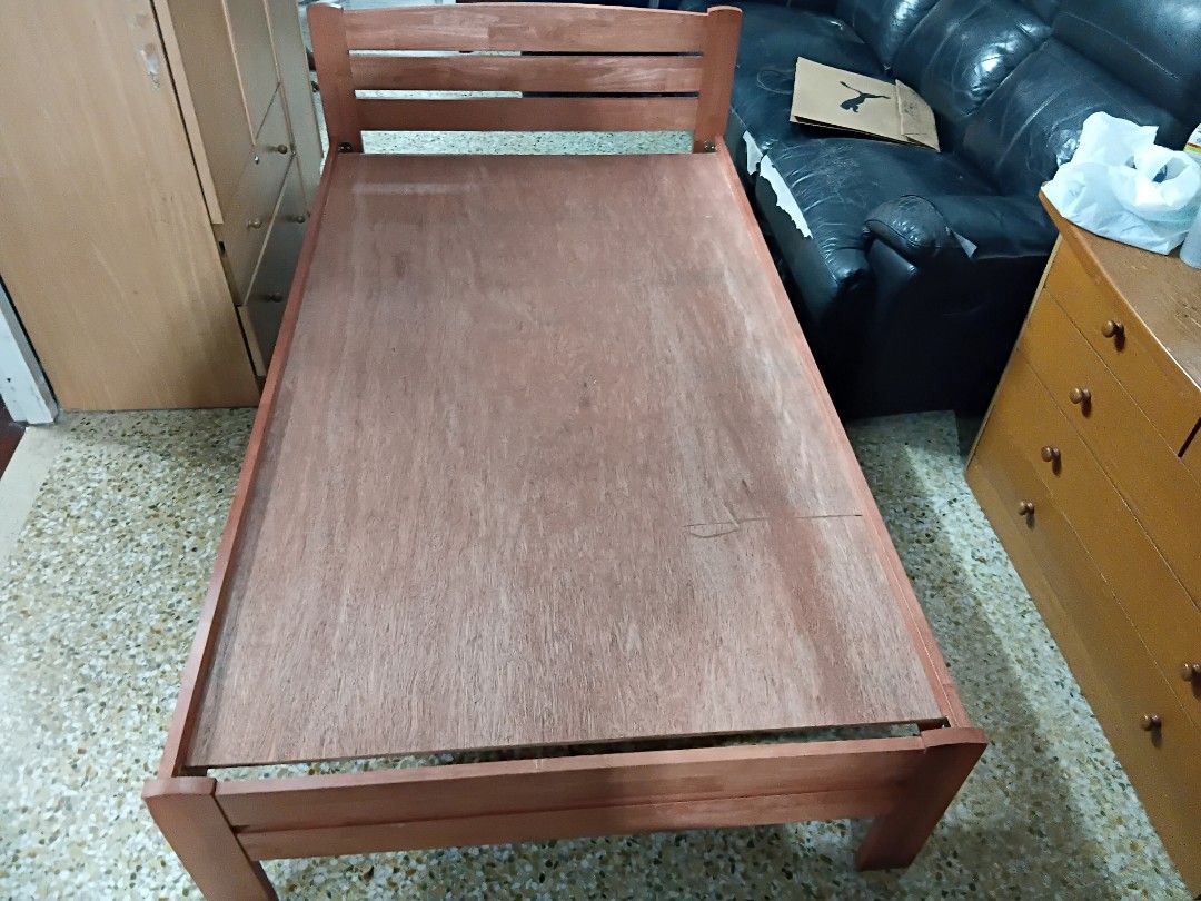 Wooden Single Bed Frame65074416885505111
