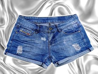 (Category: ) located in . Submitted by roxys_thrift (Listing ID 1382503985, Image 1). Description: .