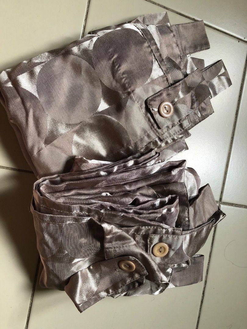 2pcs of Curtains