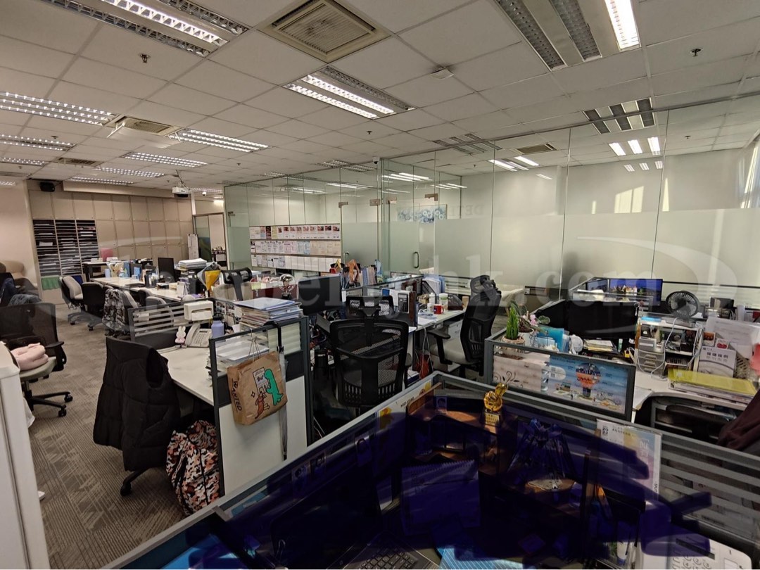 ⬆️全海景+靚裝即用+罕有70%高實用🔋萬兆豐中心🔋甲級寫字樓Office、工作室Studio64076971584258113