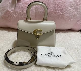 由 bellas_cute_cute_shop (刊登 ID 1382855160，圖片 1) 提交，位於 的 (類別：)，說明：。