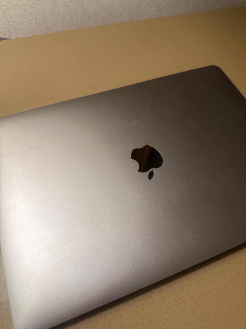 Apple Macbook Pro