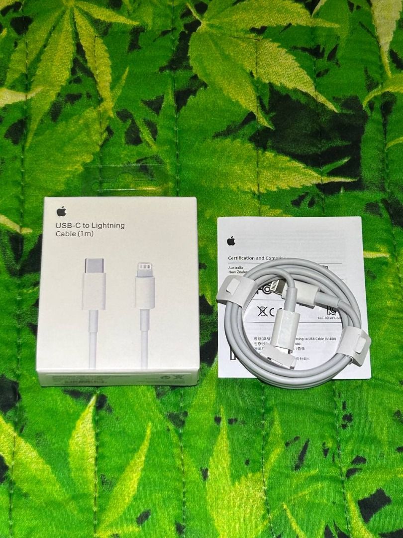 Apple Original USB-C to Lightning iPhone Charger (Category: Chargers & Cables) located in Cavite. Submitted by jahmyk888 (Listing ID 1382830719, Image 1). Description: Authentic Apple Fast USB-C to Lightning Cable Germany Variant (ZM/A) — 100% Original Included: USB-C to Lightning Cable Comes with original box and manuals Location: Bacoor, Cavite Delivery Options: Cash on Delivery / Same-Day Delivery (via Personal Rider or Lalamove – Cavite, Mani