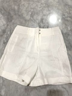 (Kategori: ) berada di . Dikirim oleh iniwardrobe (ID iklan 1382827119, Gambar 1). Deskripsi: .