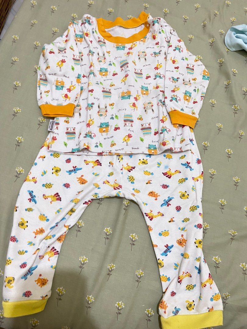 Baju tidur anak 1-3 tahun take all 40.000 (Kategori: Baju Bayi) berada di Jakarta Pusat. Dikirim oleh pengenkurangibarang (ID iklan 1382771040, Gambar 2). Deskripsi: .