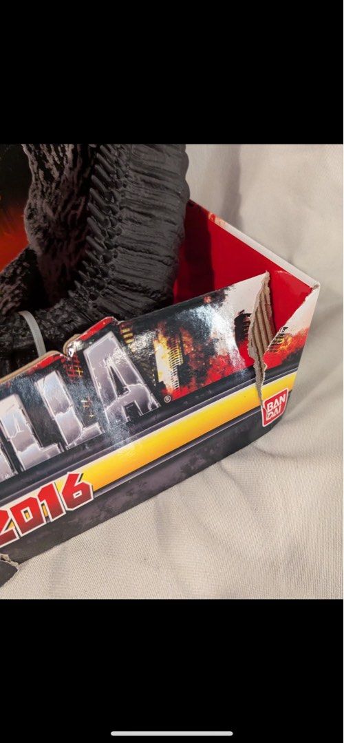 Bandai King of the Monster Series Godzilla 2016 10” Tall (Category: Figurines & Statues) located in Quezon City. Submitted by jmp923 (Listing ID 1382832303, Image 3). Description: This is a 10-inch soft vinyl figure of Shin Godzilla from the 2016 Bandai Monster King Series. The figure is brand new in box, and never been used. Damaged box.