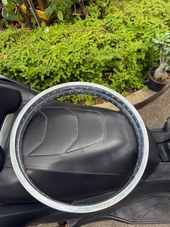 (Category: ) located in . Submitted by djbek (Listing ID 1382738134, Image 1). Description: .