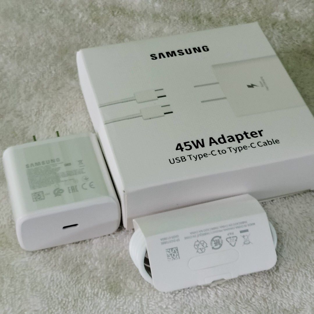 CELLPHONE CHARGERS (Category: Chargers & Cables) located in Paranaque City. Submitted by powerzone0517 (Listing ID 1382717957, Image 1). Description: .