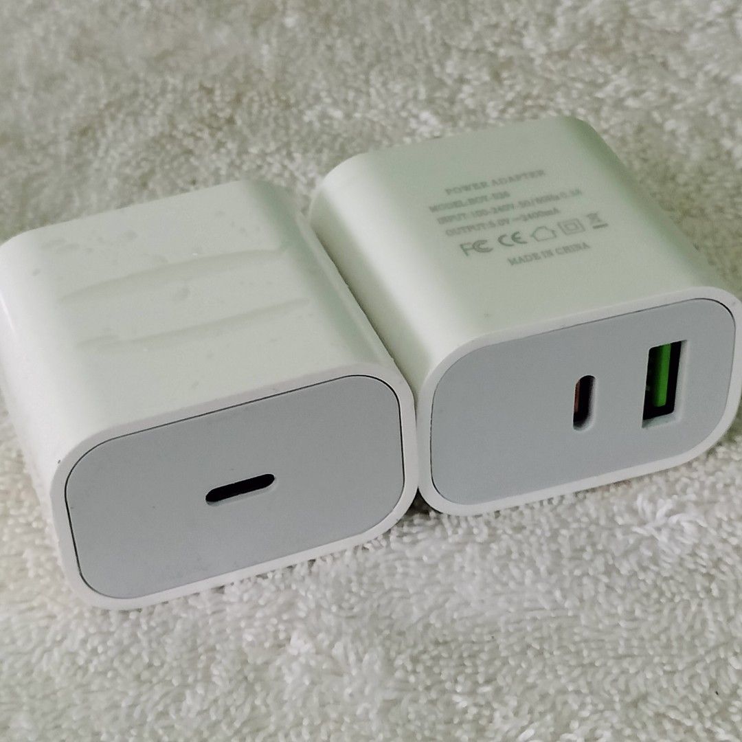 CELLPHONE CHARGERS (Category: Chargers & Cables) located in Paranaque City. Submitted by powerzone0517 (Listing ID 1382718184, Image 3). Description: .