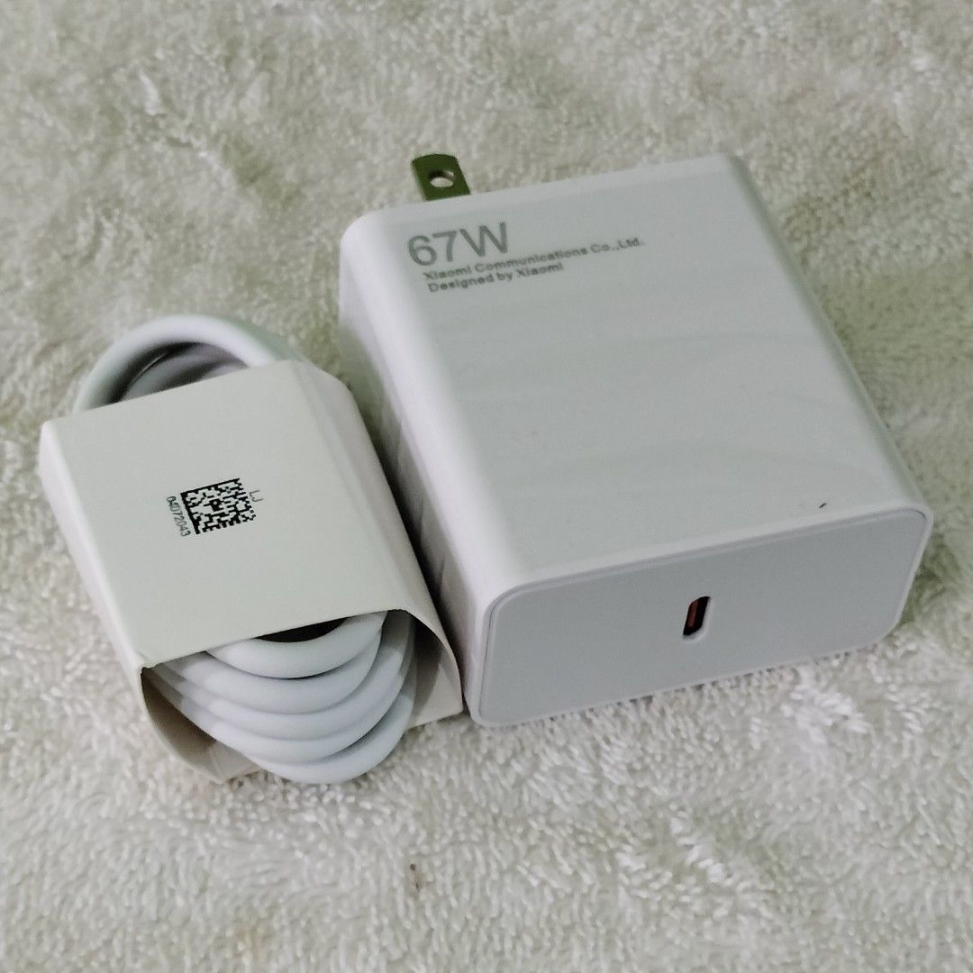 CELLPHONE CHARGERS (Category: Chargers & Cables) located in Paranaque City. Submitted by powerzone0517 (Listing ID 1382718184, Image 1). Description: .