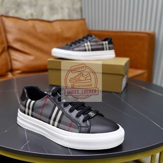 (Category: ) located in . Submitted by shoes.locker (Listing ID 1372518150, Image 1). Description: .