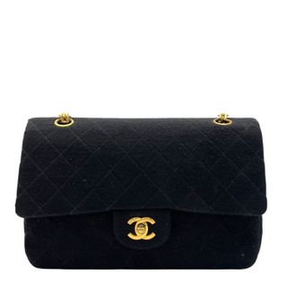 (Category: ) located in . Submitted by carousellluxury (Listing ID 1367762441, Image 1). Description: .