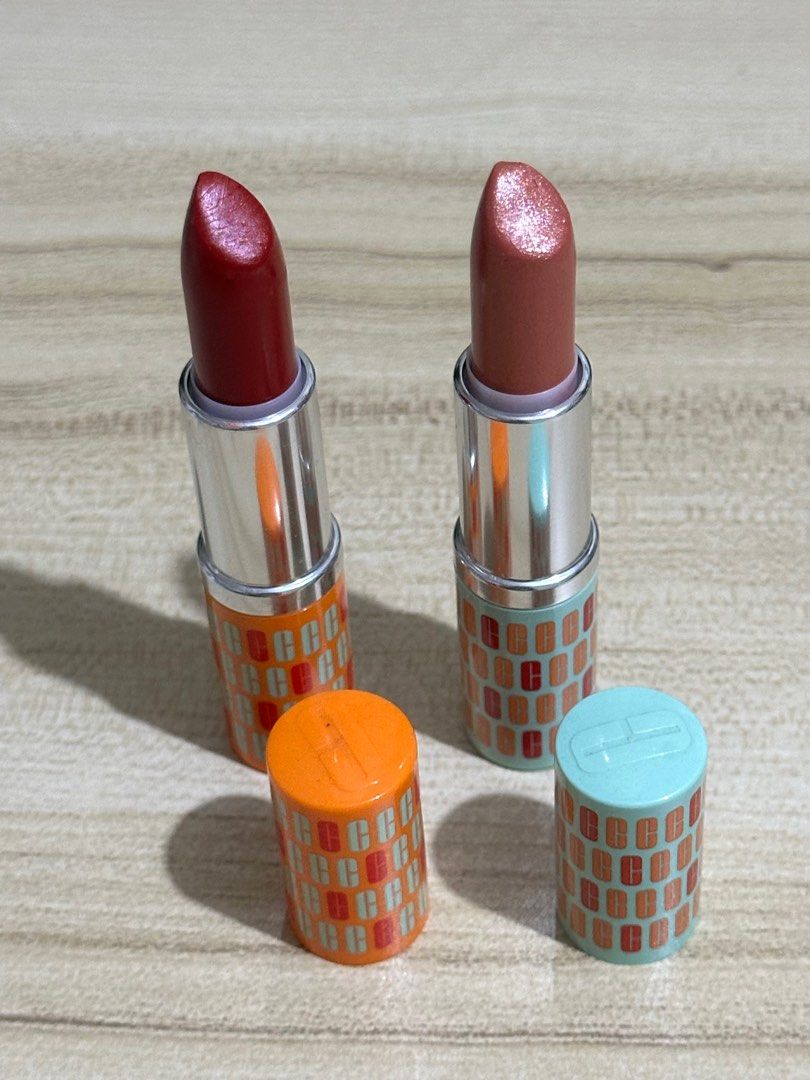 Clinique Pop Lip Color + Primer (Category: Makeup) located in Las Pinas. Submitted by aleln (Listing ID 1382787590, Image 2). Description: Authentic ₱180 each ₱350 for both SHADES: 08 Cherry Pop 18 Papaya Pop -Almost full -Batch code indicated RFS: Decluttering.