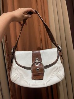(Category: ) located in . Submitted by httpshaniaa (Listing ID 1382854177, Image 1). Description: .