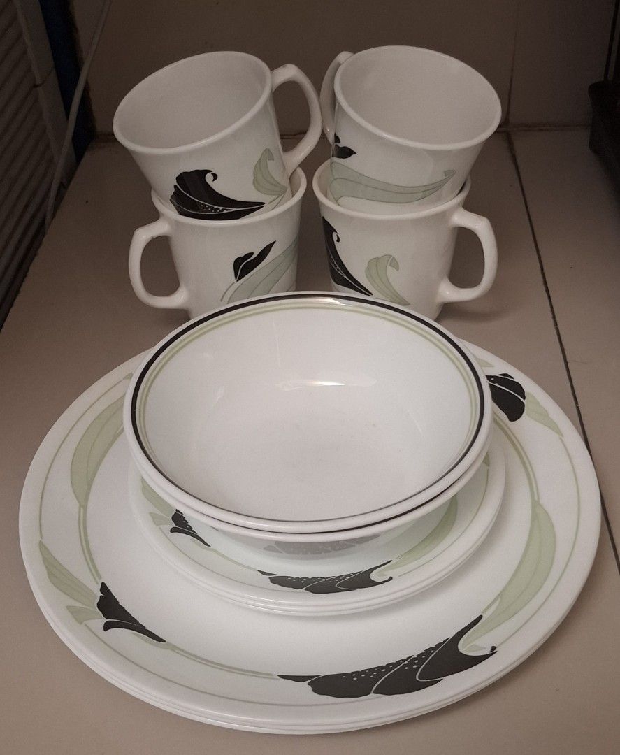 Corelle Black Orchid Set (Category: Dinnerware & Cutlery) located in Bulacan. Submitted by gjeen (Listing ID 1382765012, Image 1). Description: Take All 12 pieces.