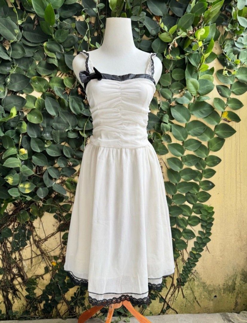 sachin and babi light blue dress Elegant lady in beautiful vintage dress 19th century fashion victorian  english or french woman wear long gown and hat