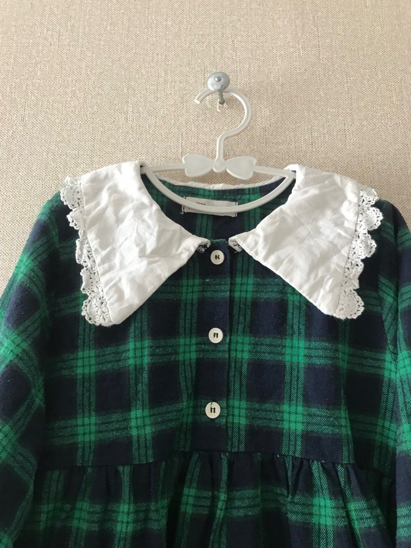 Dress sailor kotak anak (Kategori: 4 hingga 7 tahun) berada di Surabaya. Dikirim oleh shabby_r77aa (ID iklan 1382767585, Gambar 3). Deskripsi: Like new Tag 140.