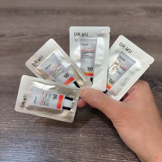 由 mui0888 (刊登 ID 1382812877，圖片 1) 提交，位於 的 (類別：)，說明：。