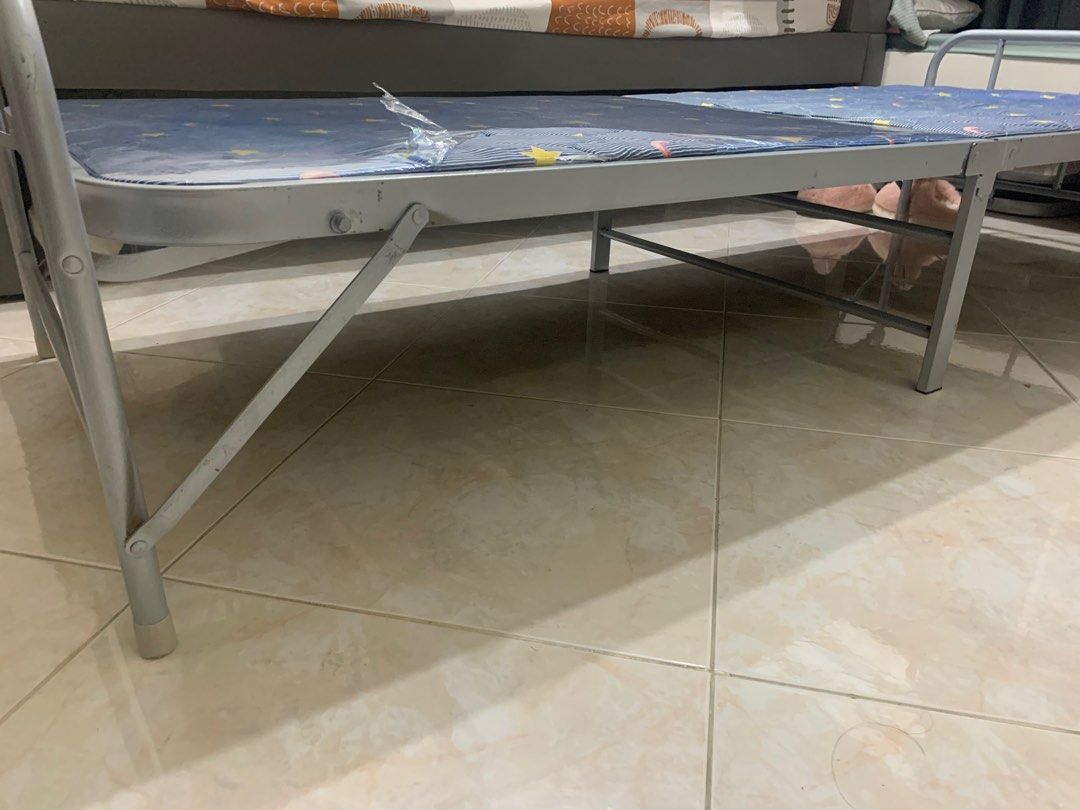 Foldable Single Bed65075083542275111