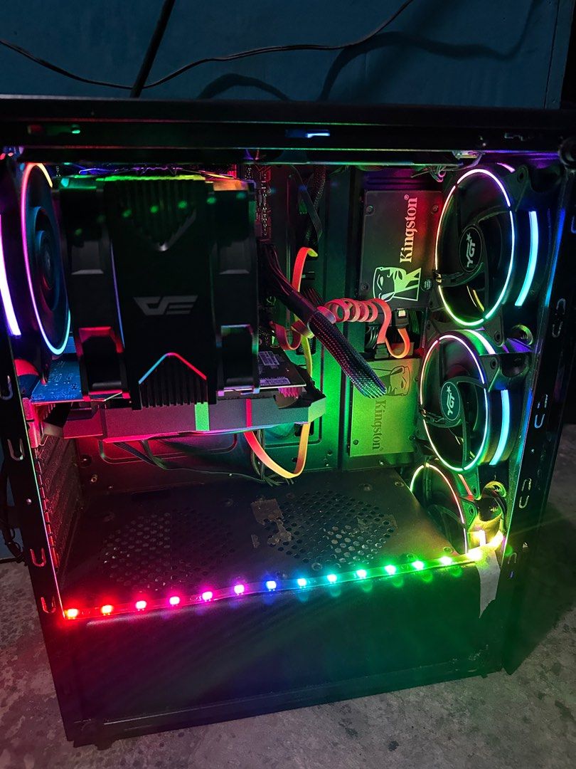 Gaming PC (Category: Desktops) located in San Pablo. Submitted by mrkdln1700 (Listing ID 1382789375, Image 2). Description: PC Specs 🕹️Processor: I5-9400F 9th gen 🕹️MOBO: ASUS H310M v3 🕹️RAM: HyperX 3200MHz 8GB x 2 (16GB) 🕹️GPU: PALIT 1050Ti 🕹️PSU: Corsair True Rated 80+ Bronze 750W (Kakapalit lang nito nung Feb lang from Datablitz for 3500) 🕹️HDD: 500GB (working not plugged in need ng cord for the PSU since kulang yung cord ng currently in