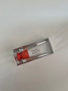 （分類：）位於 。 由 lilypad211 提交（商品編號 1382755232，圖片 1）。簡介： 。