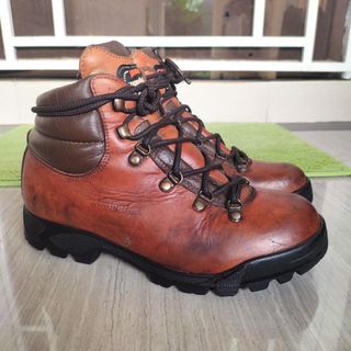 (Kategori: ) berada di . Dikirim oleh branded_2sell (ID iklan 1382772855, Gambar 1). Deskripsi: .