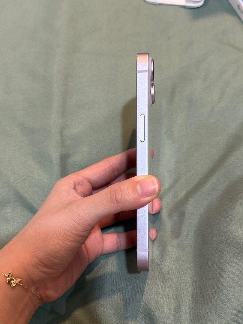IPhone 14 128 GB Purple (Category: iPhone 14 Series) located in Las Pinas. Submitted by ckln_ (Listing ID 1382740465, Image 3). Description: iPhone 14 Purple – 128GB Battery Health: 84% Purchased last 2023 Minor aesthetic flaws: small chip near camera and on left side (see photos) Includes unused charging cord and authentic Otterbox case What you see is what you get. All sales are final! .
