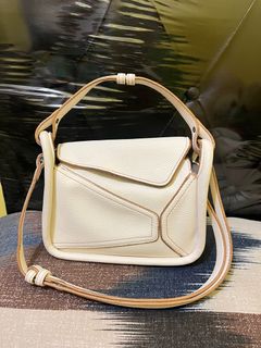 (Kategori: ) berada di . Dikirim oleh mellisa__ (ID iklan 1382848331, Gambar 1). Deskripsi: .