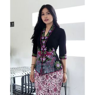 (Kategori: ) berada di . Dikirim oleh clinomania407 (ID iklan 1382786179, Gambar 1). Deskripsi: .