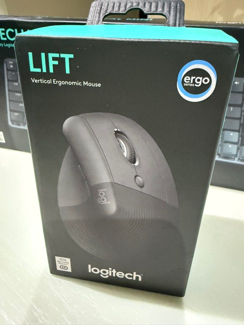 Logitech Lift Vertical Ergonomic Mouse - Brand New