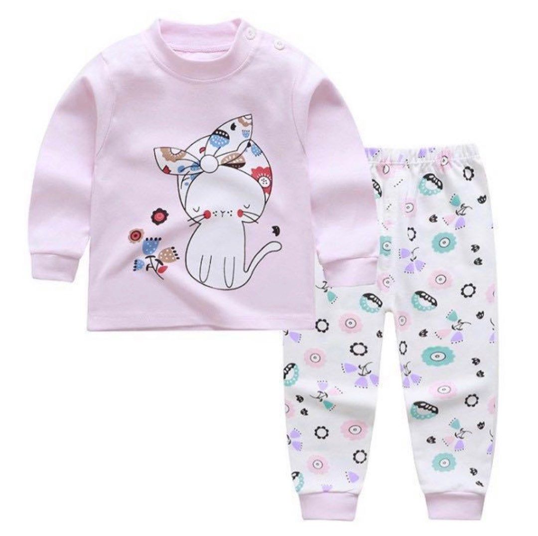 Long Sleeve Pyjamas (Category: Babies & Kids Fashion) located in Hulu Selangor. Submitted by lindahasmar95 (Listing ID 1382844253, Image 2). Description: Set Pyjamas ✅ Unisex ✅ Material : Cotton ✅ Size 1y - 5y RM10❌ 1 pcs RM7 only ‼️ Combo 3 pcs RM18✌🏻.
