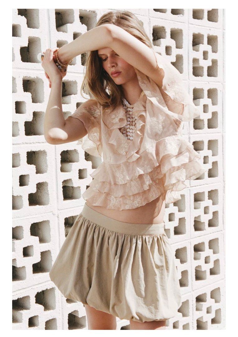 Looking For: Zara Ruffle Top (Category: Blouses) located in Puerto Princesa. Submitted by rorysroomdeclutter (Listing ID 1382714261, Image 1). Description: LF this Zara top Size small/medium Already have this and love it so wanna stock another one 🤣 Pm me!.
