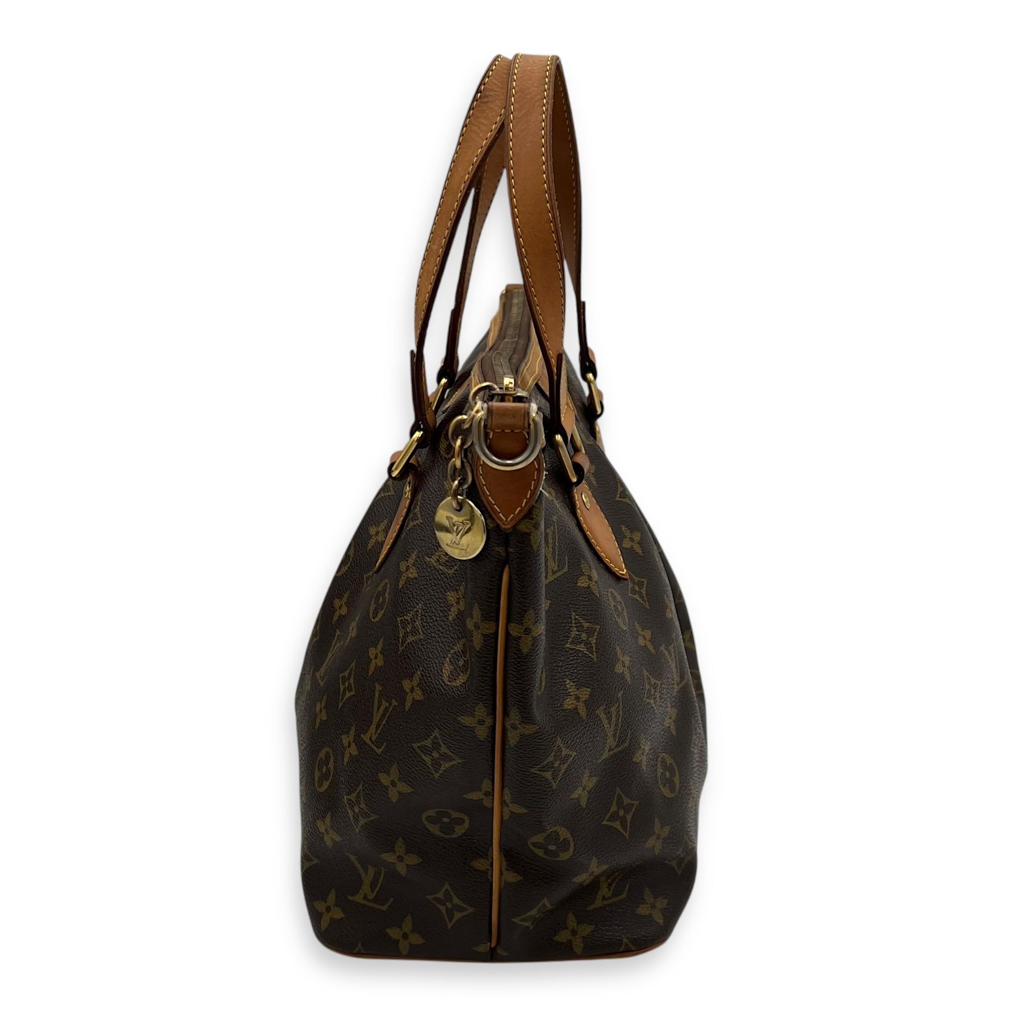 Louis Vuitton Palermo Top Handle Bag Brown in Monogram Coated Canvas, Gold hardware (Category: Bags & Wallets) located in Singapore. Submitted by carousellluxury (Listing ID 1363778439, Image 3). Description: SKU S2504-005532VZ Material Monogram Coated Canvas Color Brown Hardware Gold Strap Not IncludedDimension (L)29cm x (H)25cm x (W)16cm Accessories Series SR4162 Circa Est NA Microchipped FALSE - Surface: minor rubs on it corners, good conditio