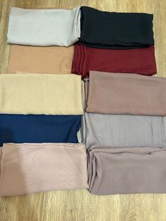 (Kategori: ) berada di . Dikirim oleh preloved_miiiiii (ID iklan 1382720248, Gambar 1). Deskripsi: .