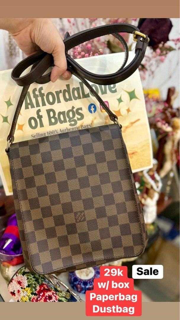 Lv damier ebene mussette Sling pm (Category: Luxury Bags & Wallets) located in Gapan. Submitted by affordaloveofbags (Listing ID 1382814063, Image 1). Description: W/ minimal signs of use Pls pm me for the video flexing tahnm you.