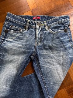 (Category: ) located in . Submitted by hc2911 (Listing ID 1382794488, Image 1). Description: .