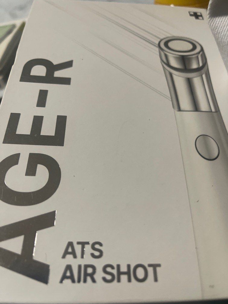 Medicube Air shot (Category: Face Care) located in Mandaluyong City. Submitted by minty30 (Listing ID 1382829943, Image 1). Description: Used once or twice rfs: bought booster pro payment mode gcash .