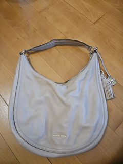 （分類：）位於 。 由 ernestli2003 提交（商品編號 1382697522，圖片 1）。簡介： 。