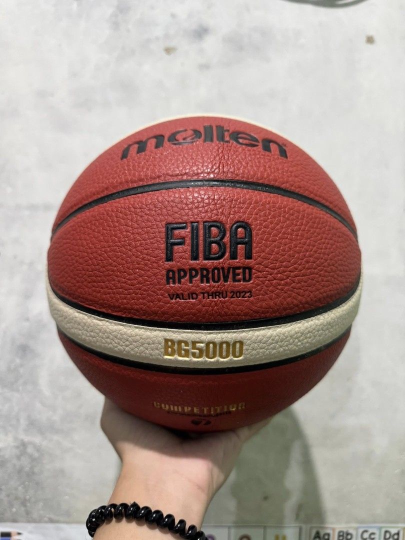 MOLTEN BG5000 (Category: Other Sports Equipment and Supplies) located in Quezon City. Submitted by horheawidas28 (Listing ID 1382731700, Image 3). Description: MOLTEN BG5000‼️‼️‼️ MATERIALS- LEATHER WITH FREE SMALL PUMP AND PIN. SOBRANG KAPIT SA KAMAY AT MAGANDA ANG TALBOG MURA NA YAN SA HALAGANG 600 SOBRANG GANDA NG QUALITY MGA BOSS 😯😯😯.