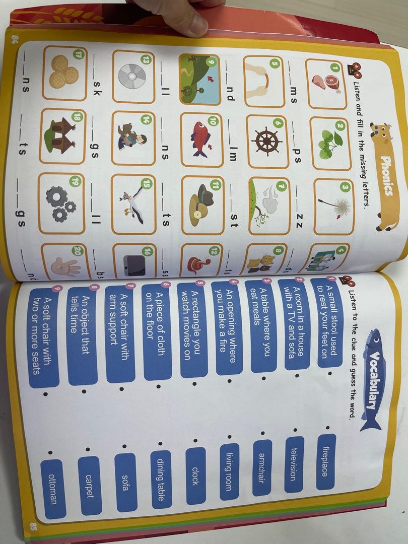 Monkey tree （分類：兒童書籍）位於 Hong Kong。 由 mmtag 提交（商品編號 1382851325，圖片 2）。簡介： 。