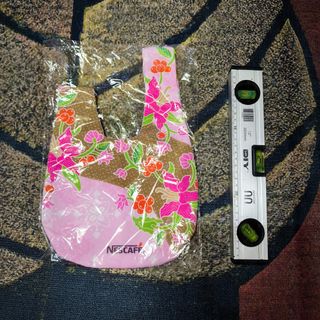 (Category: ) located in . Submitted by riz.yd (Listing ID 1382759906, Image 1). Description: .