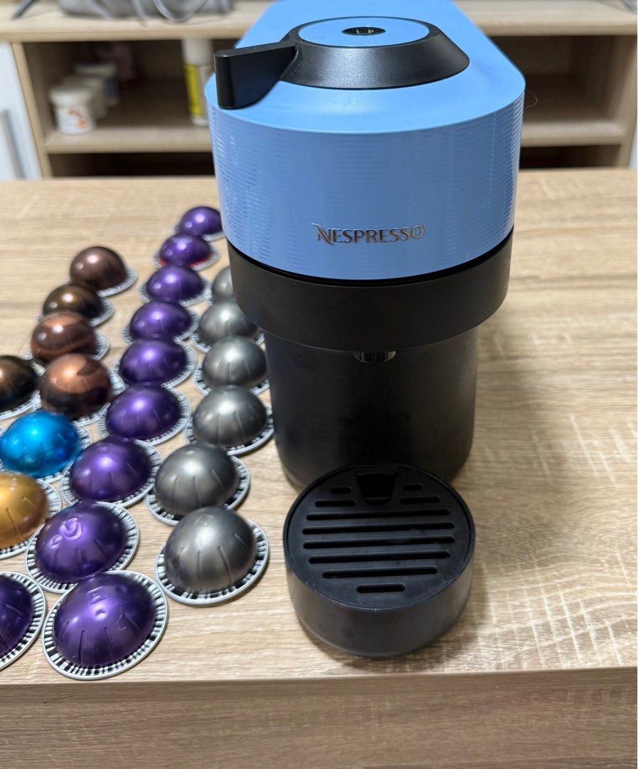 Nespresso Vertuo Pop GCV2BLU Blue (Category: Coffee Machines & Makers) located in Makati City. Submitted by kimberlyan58151 (Listing ID 1382824965, Image 3). Description: Selling my Nespresso Vertuo Pop GCV2BLU Blue , slightly use. Still negotiable yung price sa sure buyer‼️☺️ With Free Pods Super good deal napo ito s.