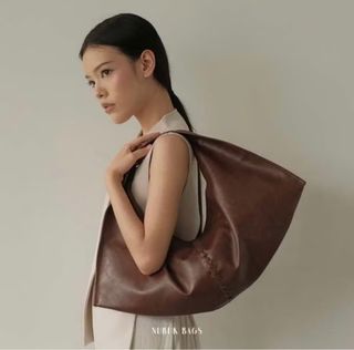 (Kategori: ) berada di . Dikirim oleh preloved_sbyfreeong (ID iklan 1382722541, Gambar 1). Deskripsi: .
