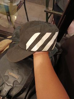 (Category: ) located in . Submitted by outfit_chic.101 (Listing ID 1382856906, Image 1). Description: .