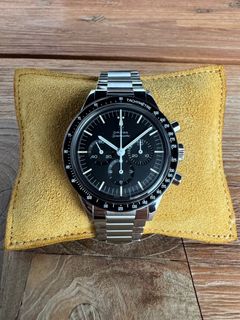 (Category: ) located in . Submitted by tempora.timepieces (Listing ID 1382842248, Image 1). Description: .