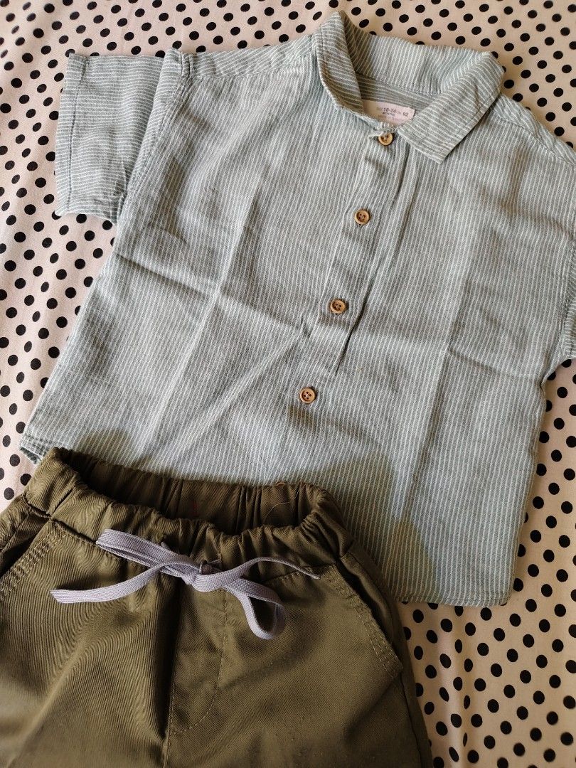 One Set Zara OOTD Keren Zara (Kategori: 1 hingga 3 tahun) berada di Bogor. Dikirim oleh laku_in (ID iklan 1382725690, Gambar 2). Deskripsi: Zara x KakaThaya Baju Zara big cutting ya Bun bisa sampai usia 3 th Nett tolong tidak ditawar lagi yaa masih layak pakai banget.
